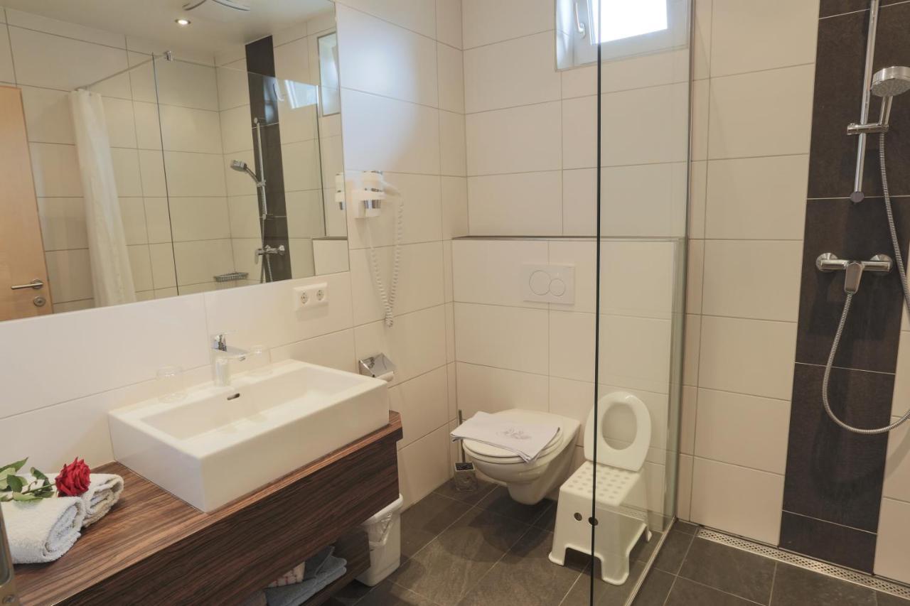 Appartments Am Esslgut Haus im Ennstal Luaran gambar