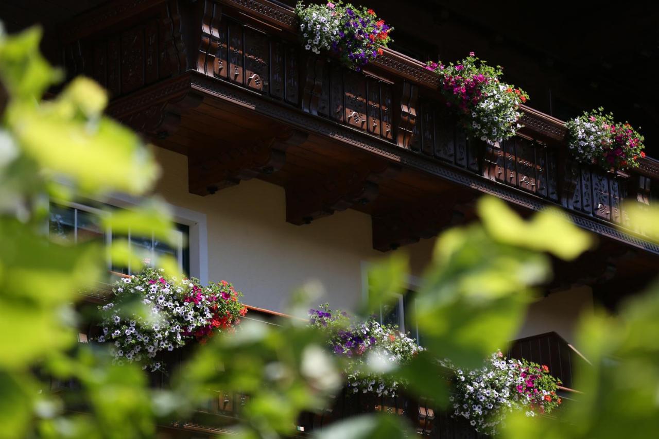 Appartments Am Esslgut Haus im Ennstal Luaran gambar